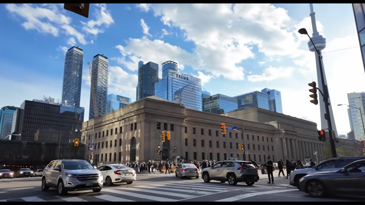 Cycling Downtown Toronto - Summer 2025