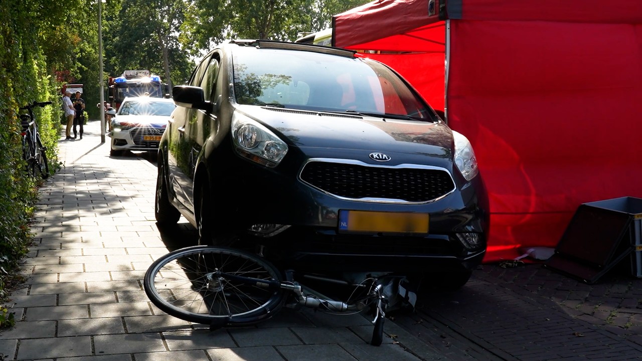 Vrouw (78) overleden na aanrijding met auto in Oostburg | Omroep ZVL
