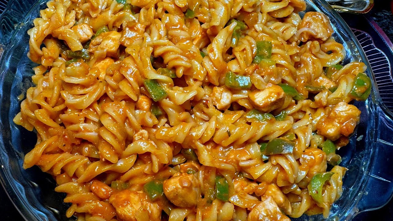 Creamy & Delicious ♥️ Red Sauce Pasta Recipe in Just 10 Minutes || How to make easy pasta recipe .