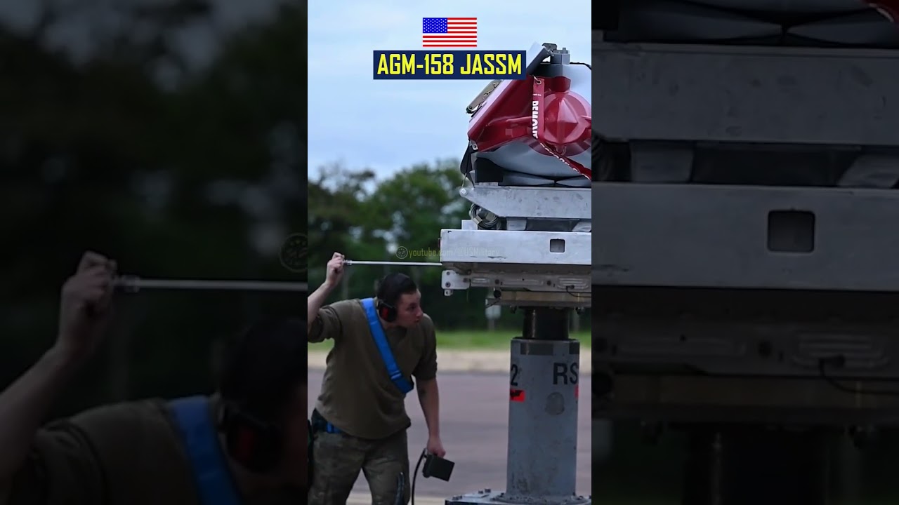 Scary Techniques of US AGM-158 JASSM When Loads Onto Stealth Bombers #shorts