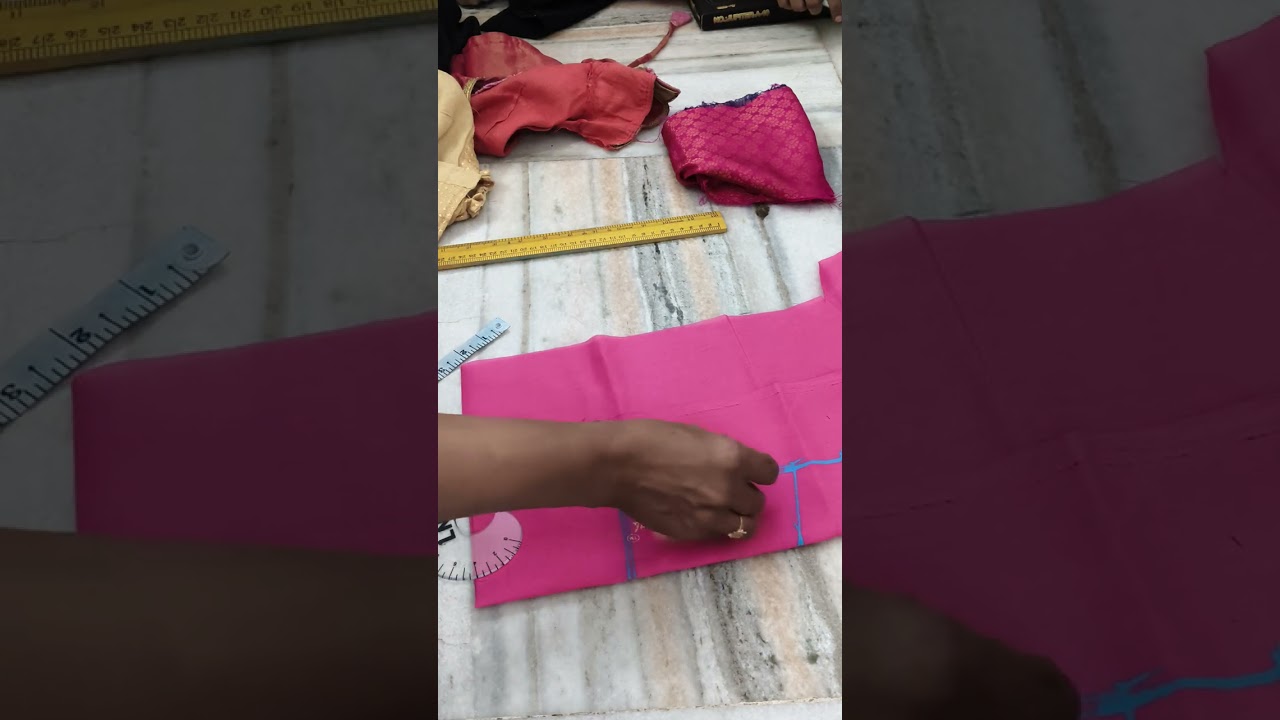 #పఫ్ హాండ్స్ కటింగ్.#new చిన్నపిల్లల పఫ్ హాండ్స్ ఈ విధంగా కట్ చేసి చూడండి