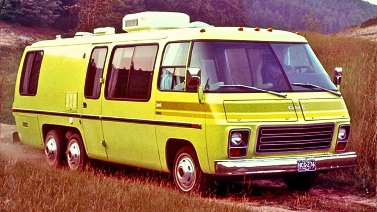 America Built the Perfect Motorhome in 1973 — Until Fuel Prices Killed the Dream