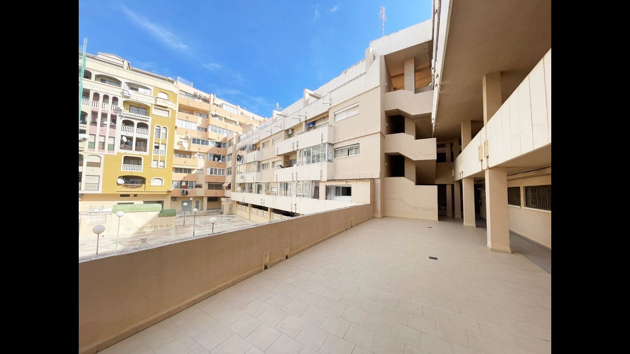 A 1 bedroom apartment for sale in Calpe, Costa Blanca, just 250 m distance to the beach.