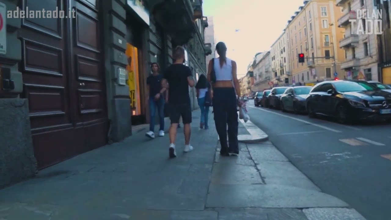 Come conoscere una ragazza per strada. Videocamera nascosta
