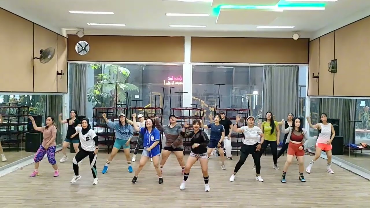 DJ MENGAPA MUDAHNYA HATIMU MENDUA || REMIX || TIKTOK VIRAL || PLATINUMFTINESSCENTER || BANYUWANGI