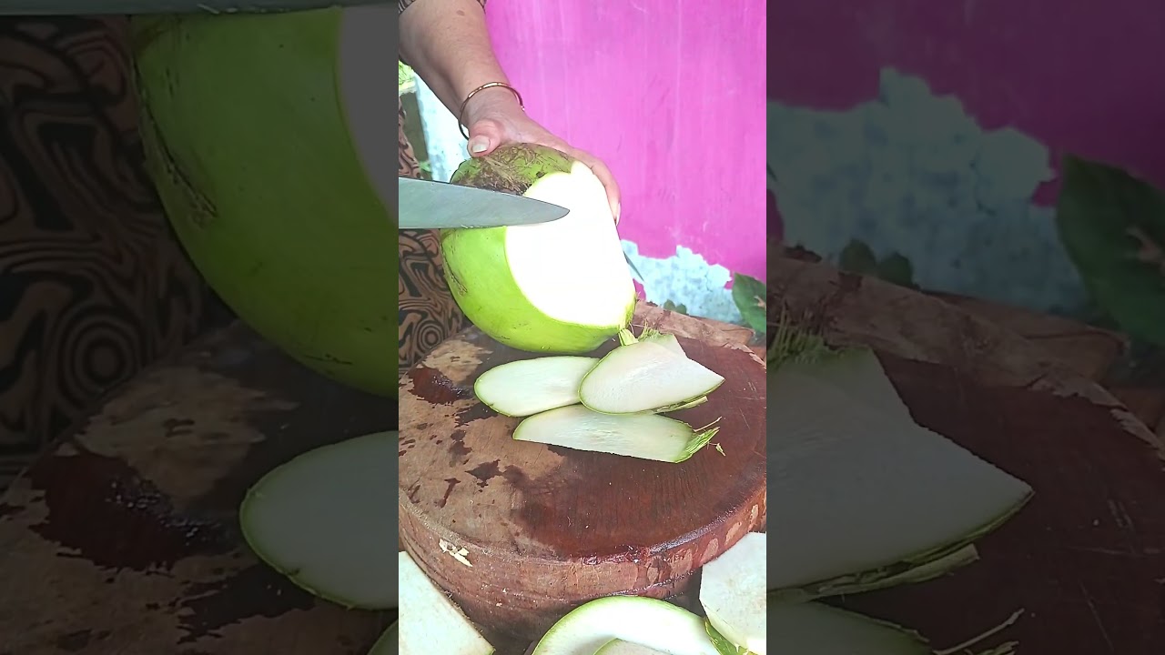 Cuts very young green coconuts very quickly #cuttingskills