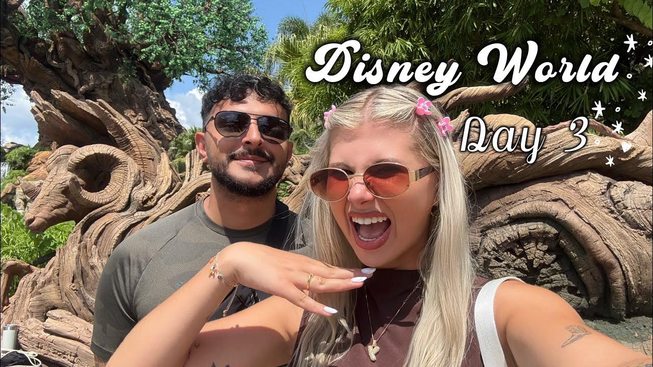 WALT DISNEY WORLD VLOG 🏰 | Day 3 - Animal Kingdom, Safari, Everest and Epcot!  🦒🤎