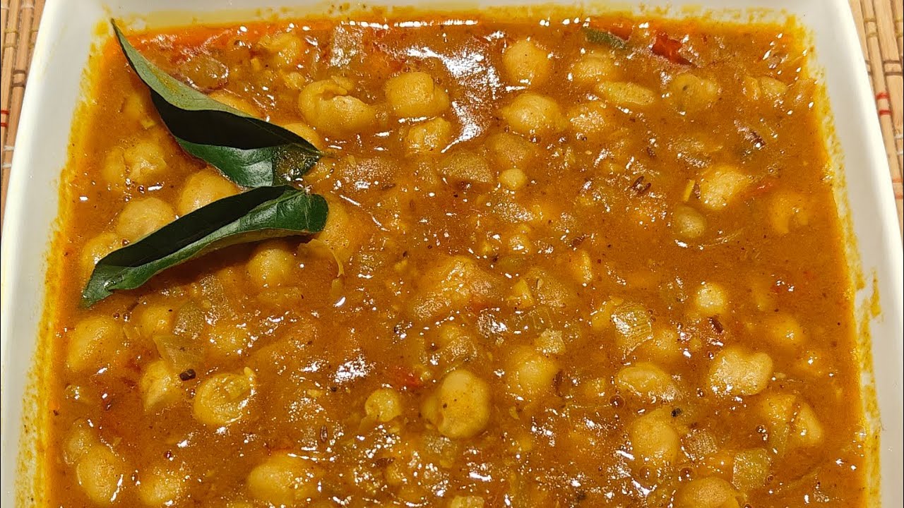 Spicy Chana Masala | Restaurant-Style Punjabi Chickpea Curry.