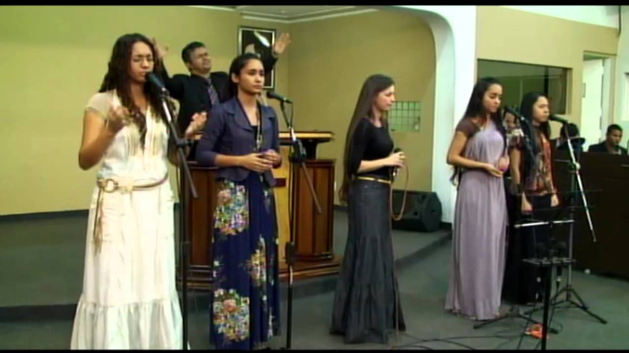 Digno é o Senhor - Irmã. Cleimar e Grupo