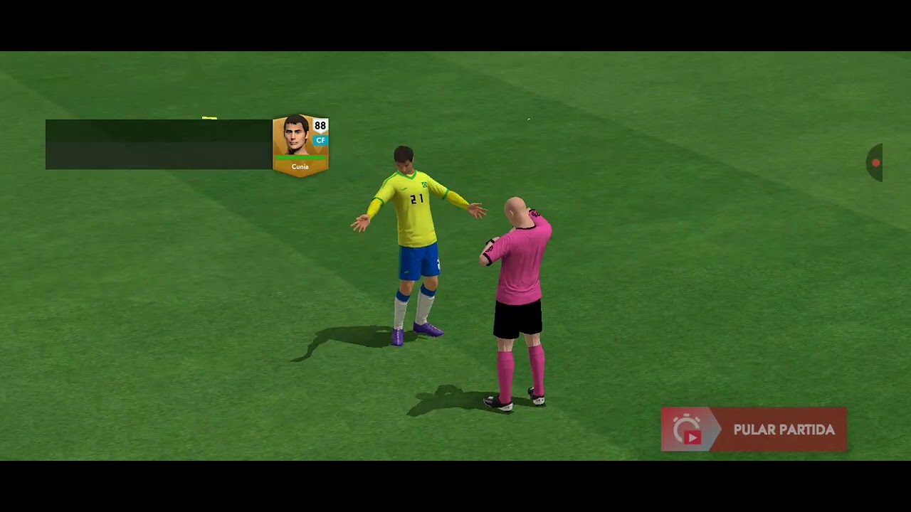 Jogando futebol e fiz 5 gols (será??)