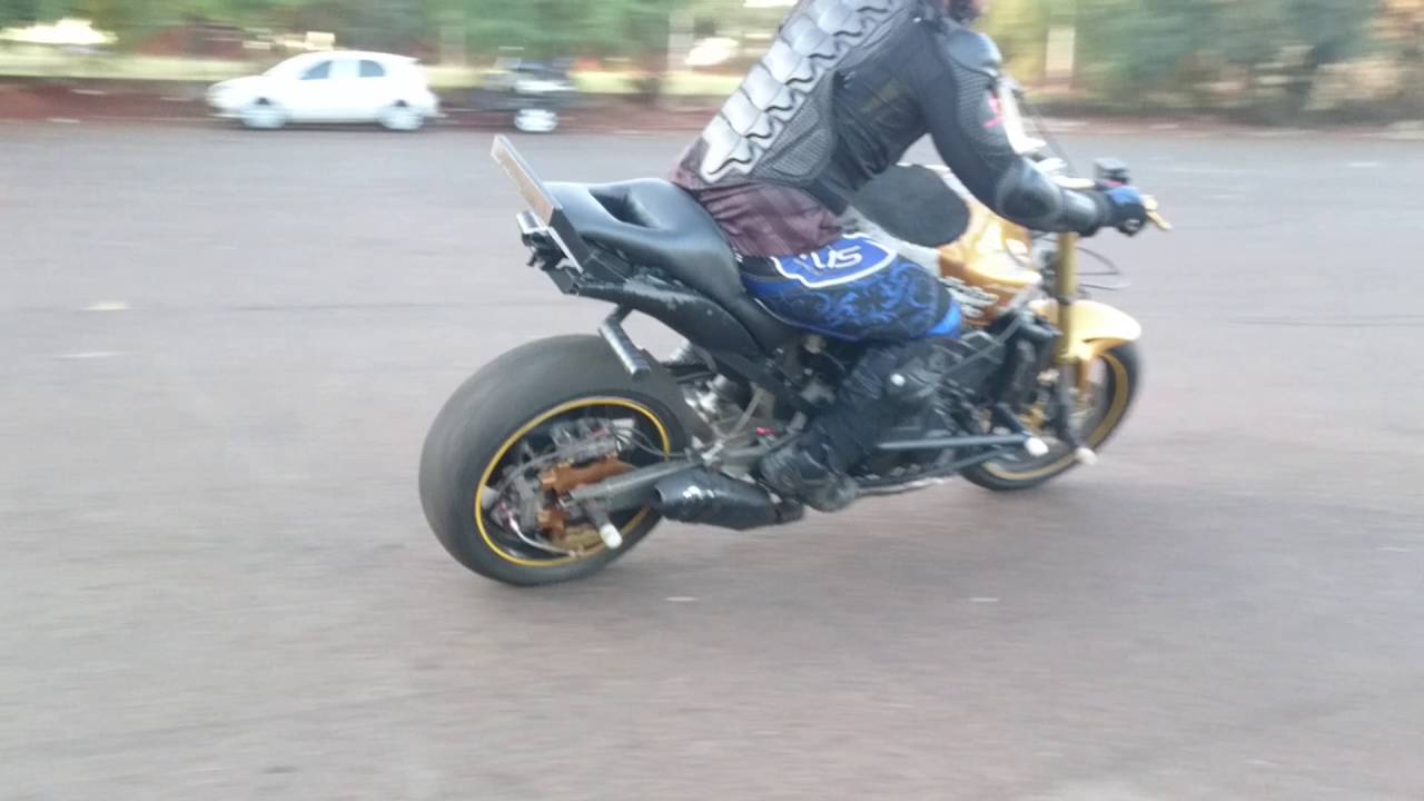 Hornet 600, drift, wheeling, stunt, empinando