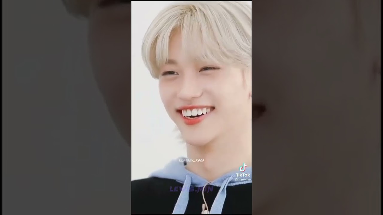 Stray Kids Sad Edits from Tik Tok