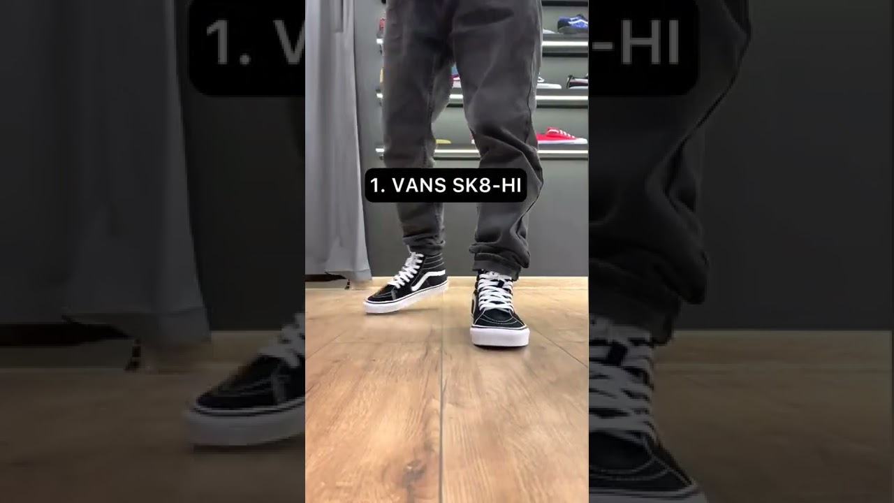 Vans or Converse? Check it out #sneakers #shorts #кроссовки