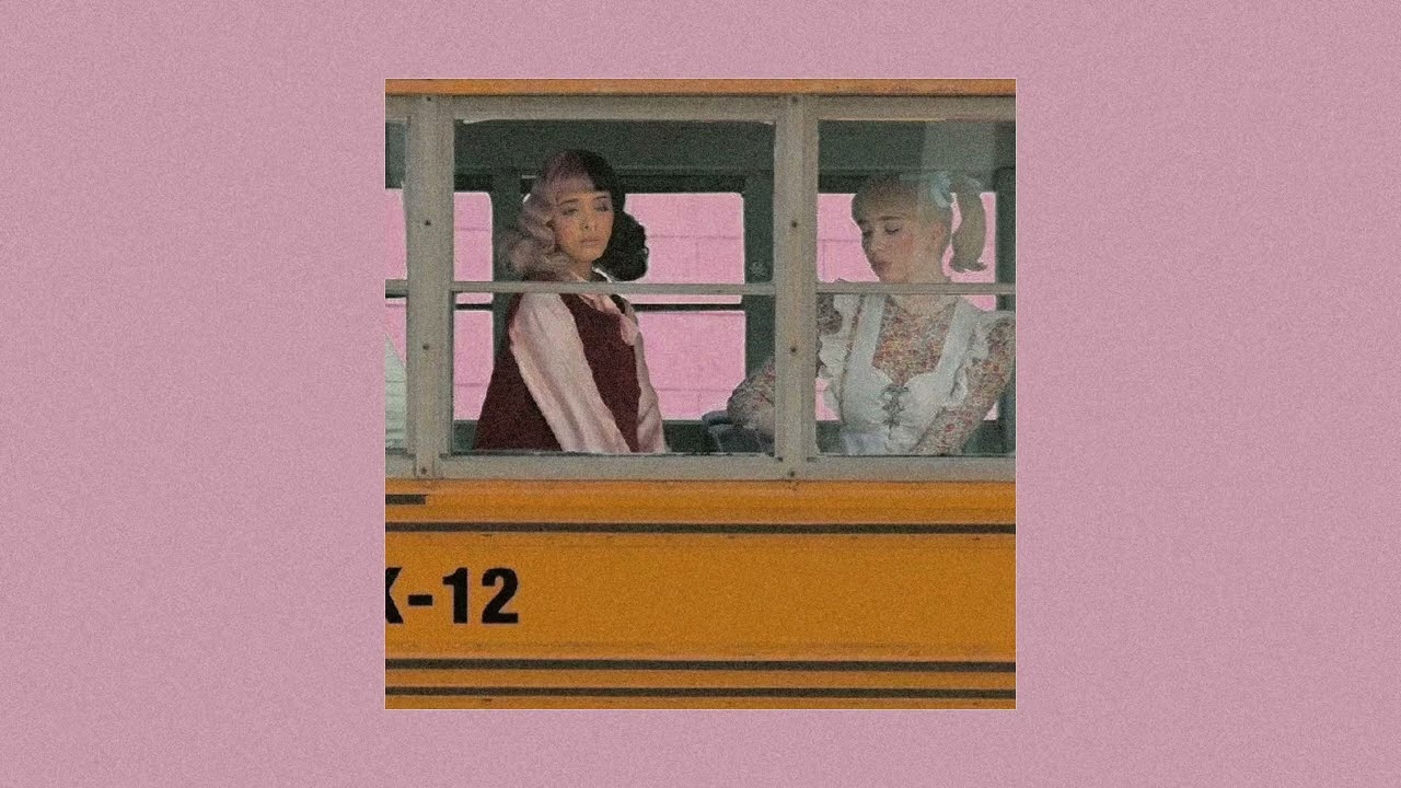 Wheels on the Bus - Melanie Martinez (speed up + slowed down)