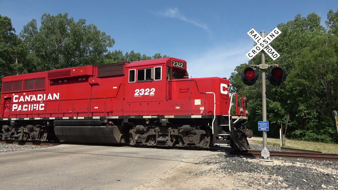 Railroad Crossings & Trains In The Quad Cities June 17, 2021