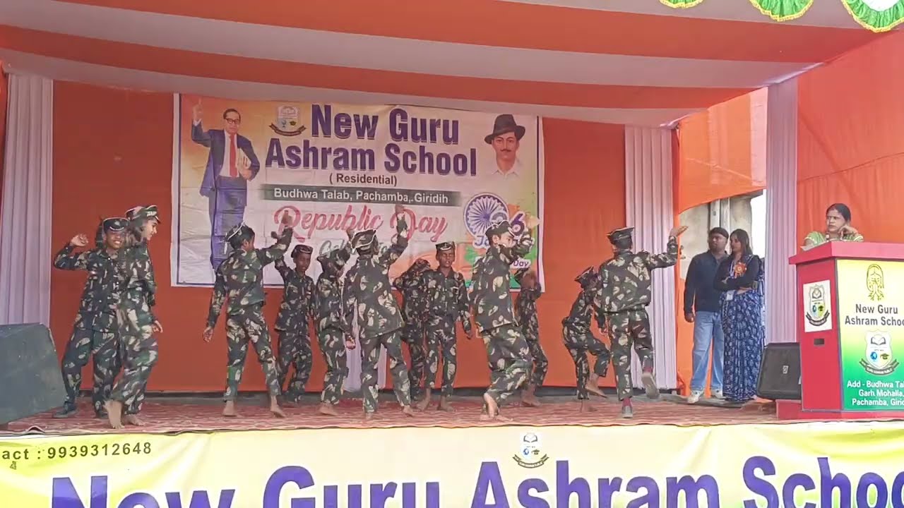 Patriotic performance in New Guru Ashram School