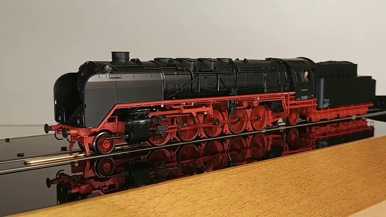 BR 45 020 (DB) H0 G&uuml;terzug - Dampflokomotive Baureihe 45 Trix 22102 - Smartrail