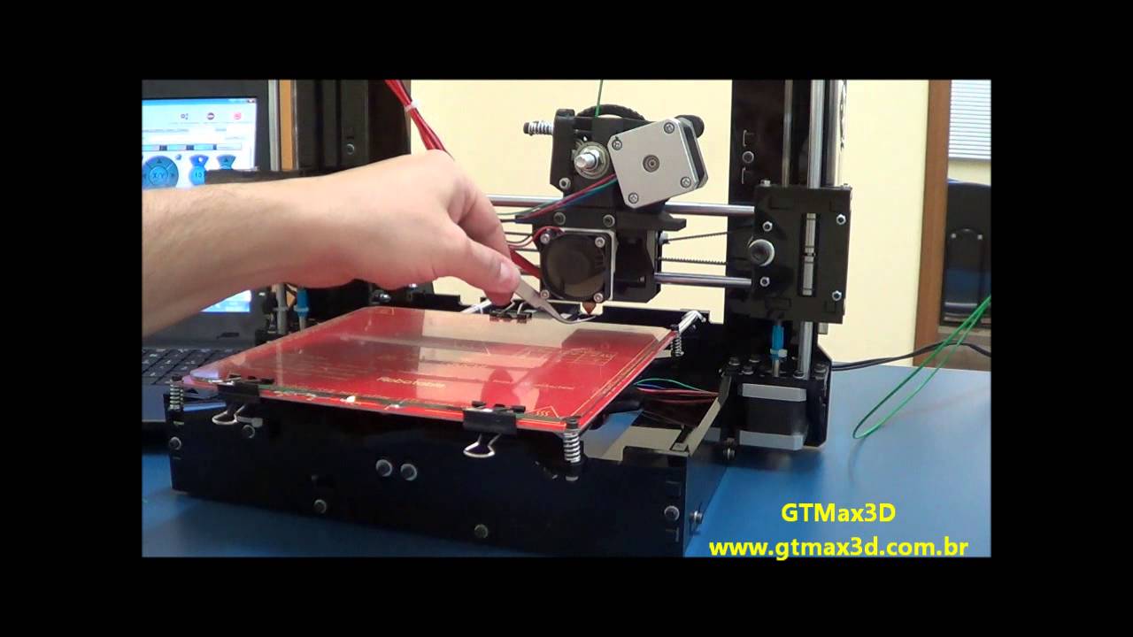 Vídeo 7-Ajustando a Altura da Mesa e Imprimindo a