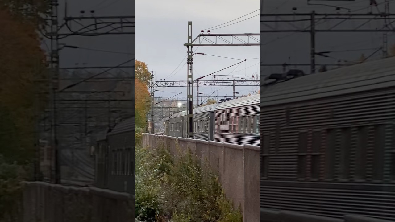 Rc6 mot #oslo och #X2U passerar R&aring;dsparken oktober 2025 #t&aring;g #trainspotting #t&aring;gspaning #huddinge