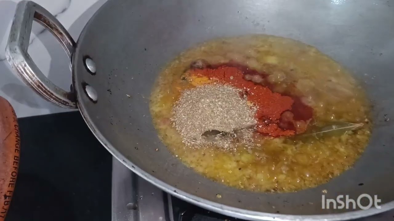 हरे चने की स्वादिष्ट और मसालेदार सब्जी। खाकर मजा ही आजाएगा।😋