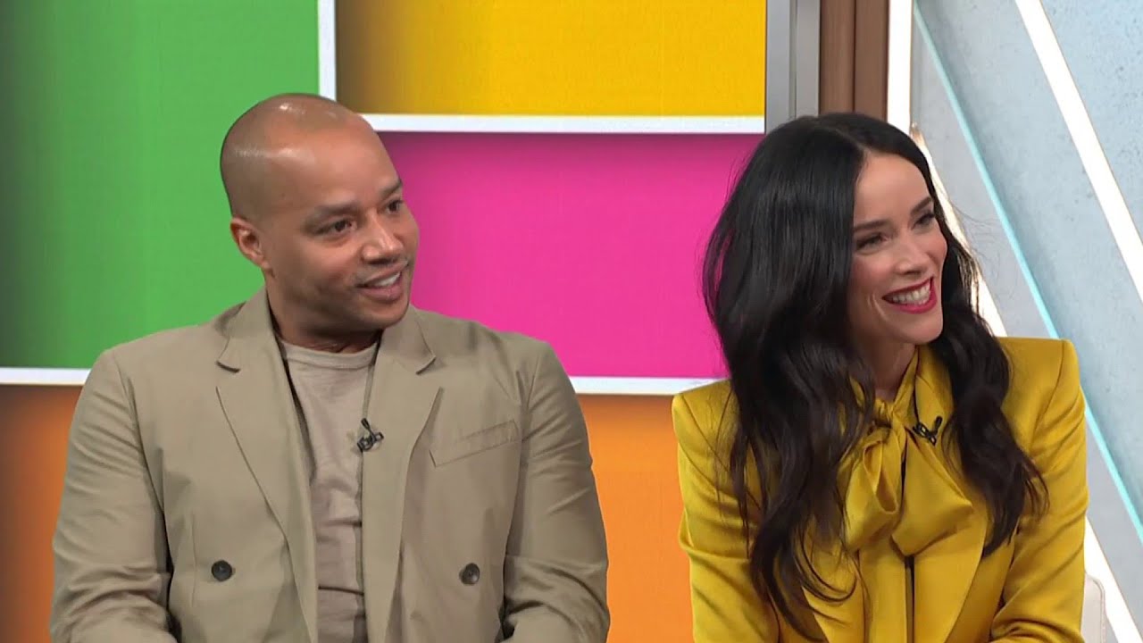 Donald Faison & Abigail Spencer Talk “Extended Family” | New York Live TV