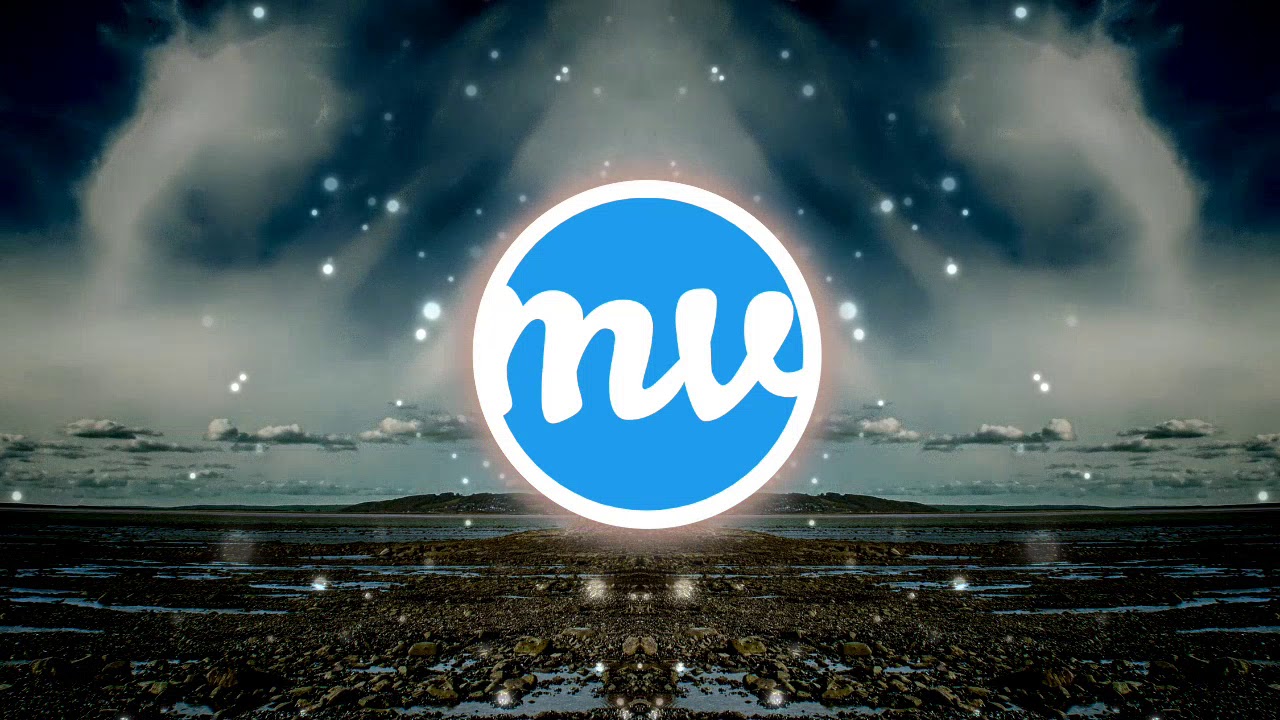 Tutamanta Chaupi Punlla, Alla en el Cielo, sumaj Dios  Shina Cuyac  pi mana Tiyan Mix  :