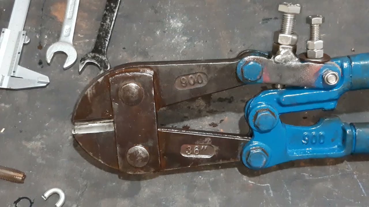 Conserto em corta vergalhão com dentes no corte e que não fecha as mandíbulas / Bolt cutter repair
