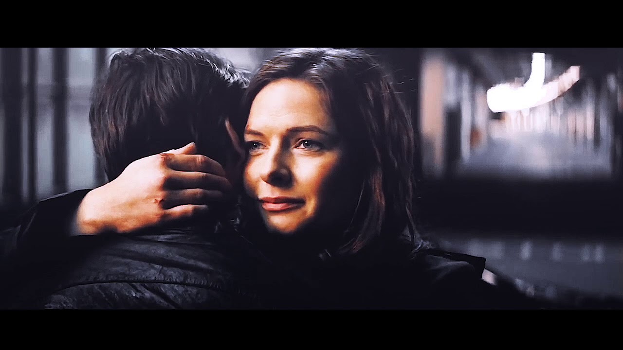 ethan & ilsa being in love for five minutes straight