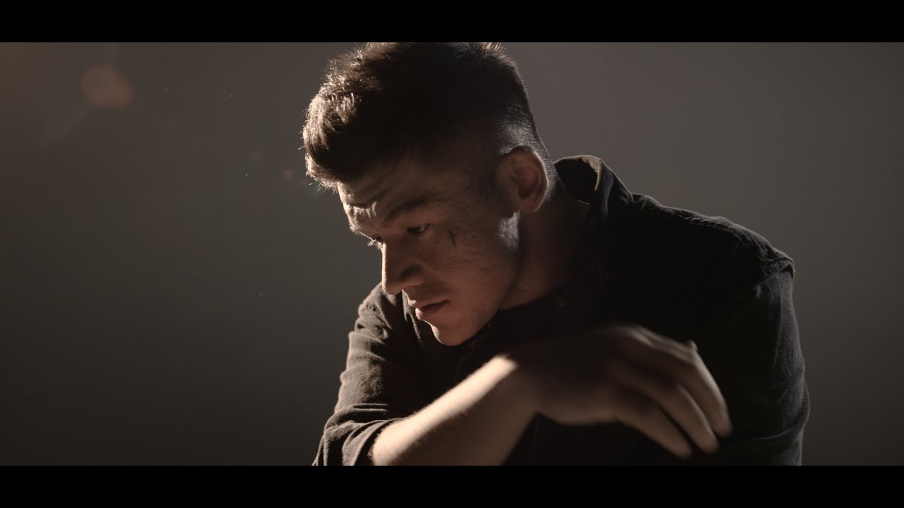 Raego - Zasloužím si víc (OFFICIAL MUSIC VIDEO)