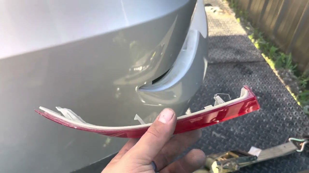 2011-2013 BMW X5 Rear Bumper Removal