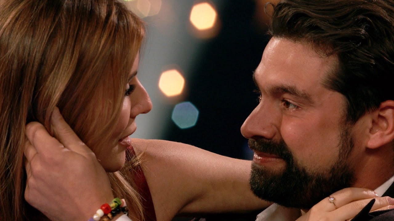 Michael Tells Danielle He Loves Her for the First Time - Bachelor in Paradise