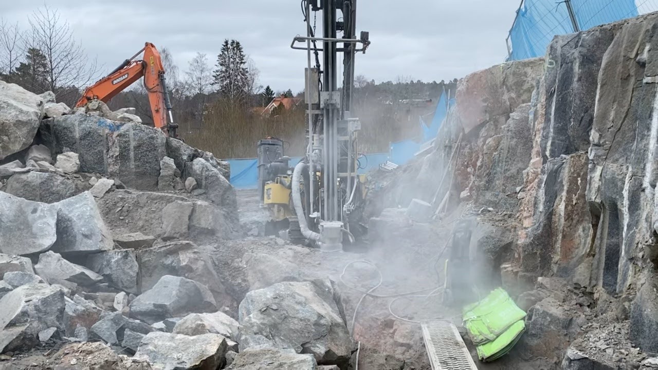 Köp Borrvagn Atlas Copco ROC D3-03 på Klaravik