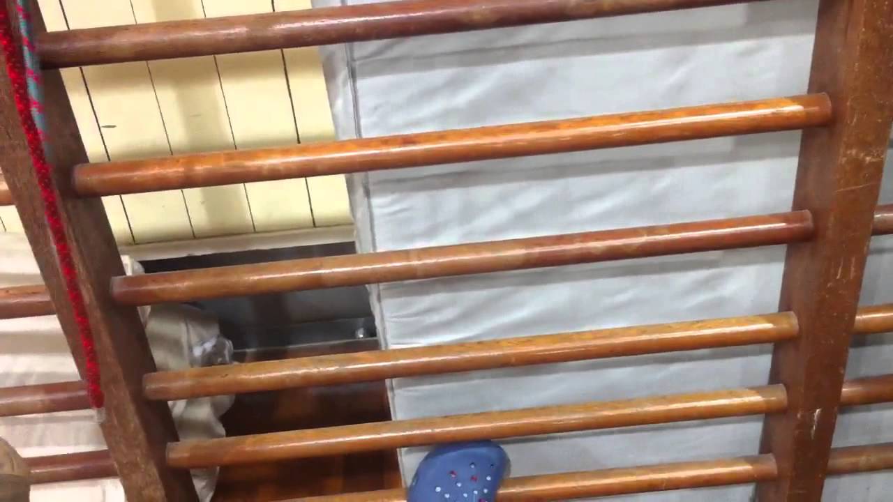 エイト環を使った正しい懸垂下降の手順