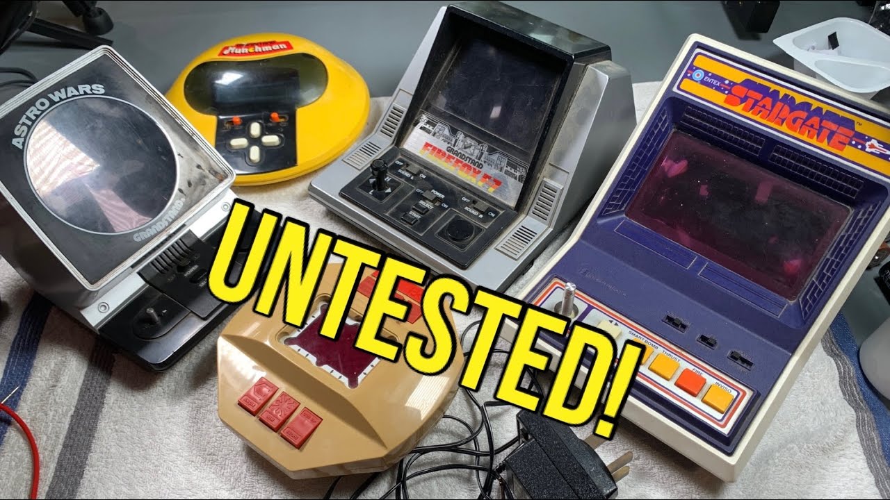 Оценка винтажного набора игр для VFD-проигрывателей 1980-х годов. Entex, Grandstand Firefox, Astr...