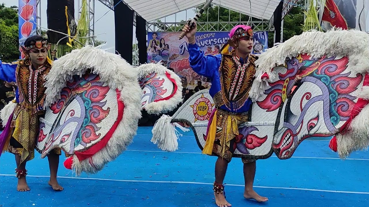 Jaranan ROGO SAMBOYO PUTRO Seni Kuda Lumping❗Live Ketami Pesantren Kediri