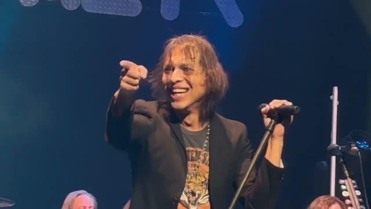 Foreigner - Cold as Ice - 12/4/2025 Cap Theatre Port Chester NY #foreigner #coldasice #70srock 