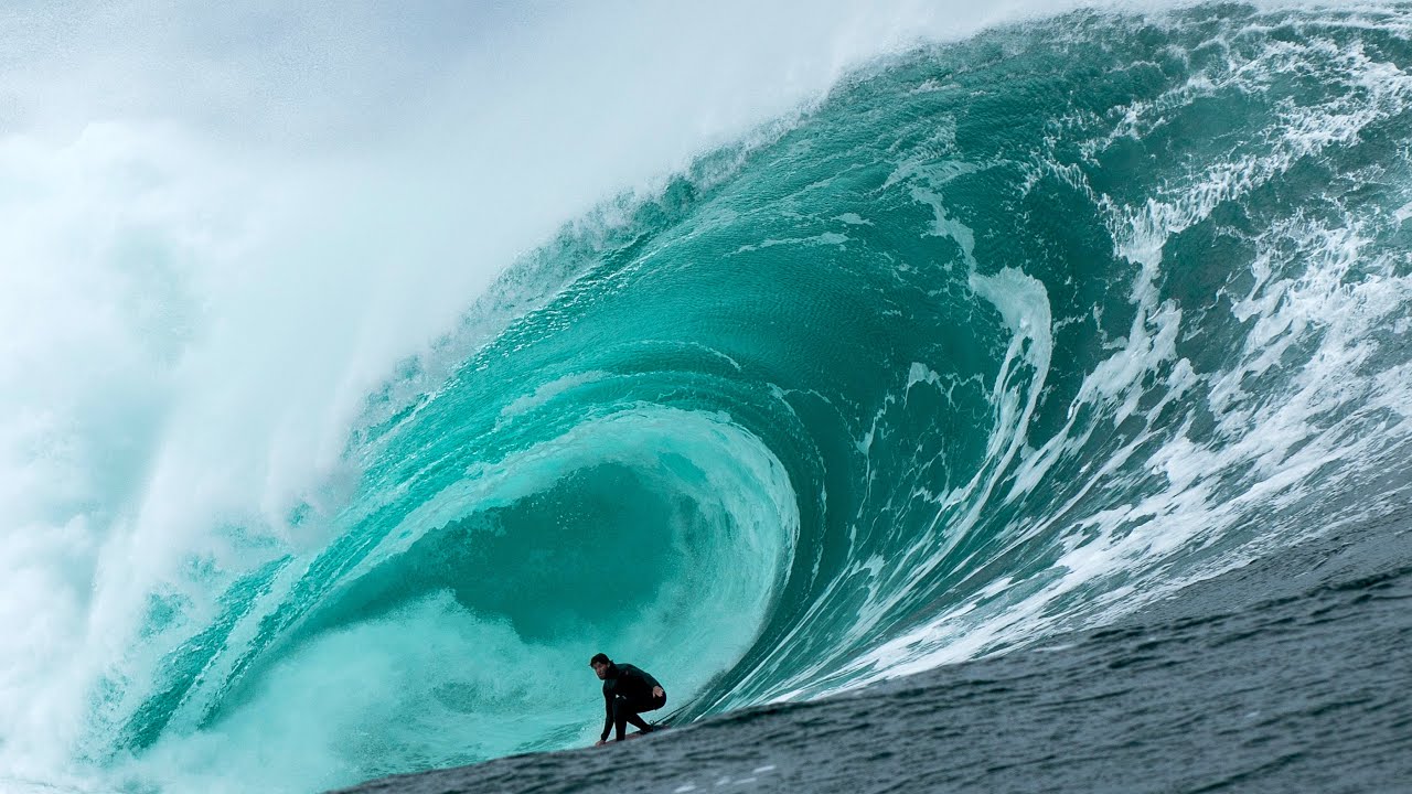WE CHASED HURRICANE ERIN TO MULLAGHMORE 