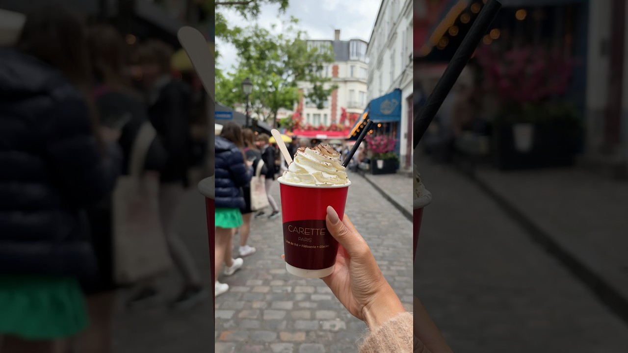 Tip for Carette. There are actually 3 locations in Paris: Trocadéro, Place des Vosges & Montmartre.