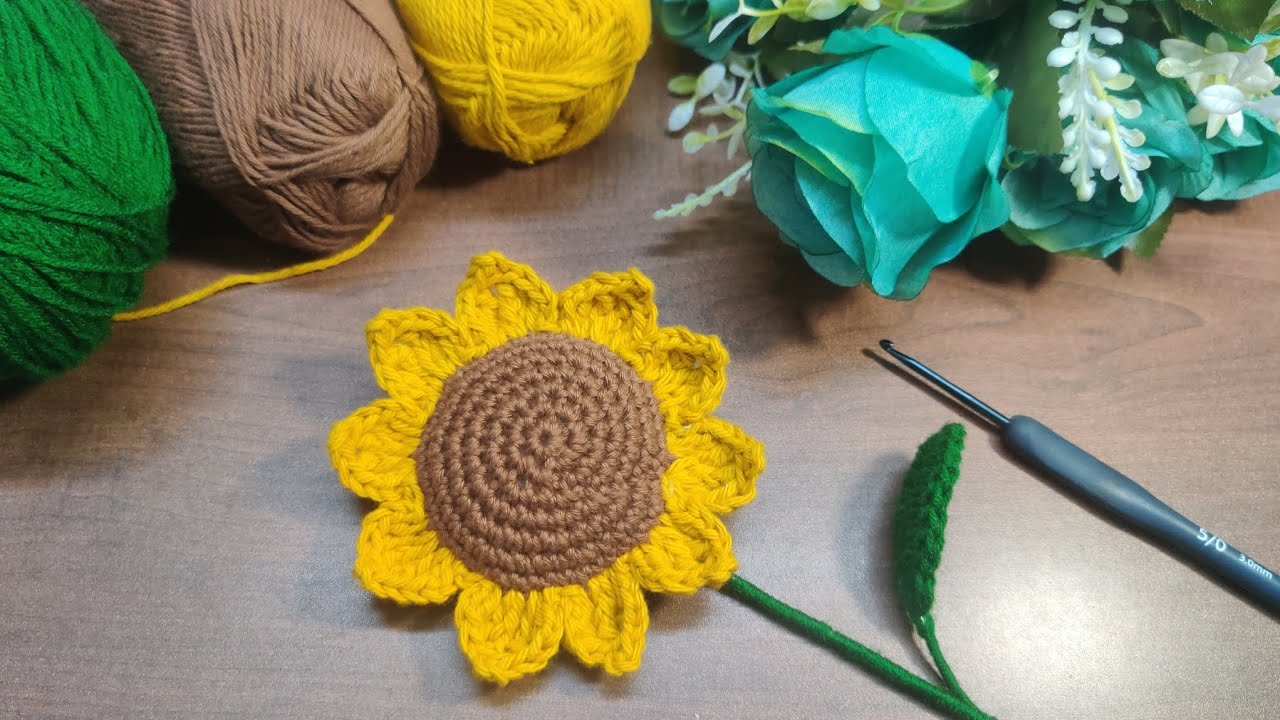 Crochet Sunflower | Easy For Beginners | #crochet #sunflower #crochetpattern