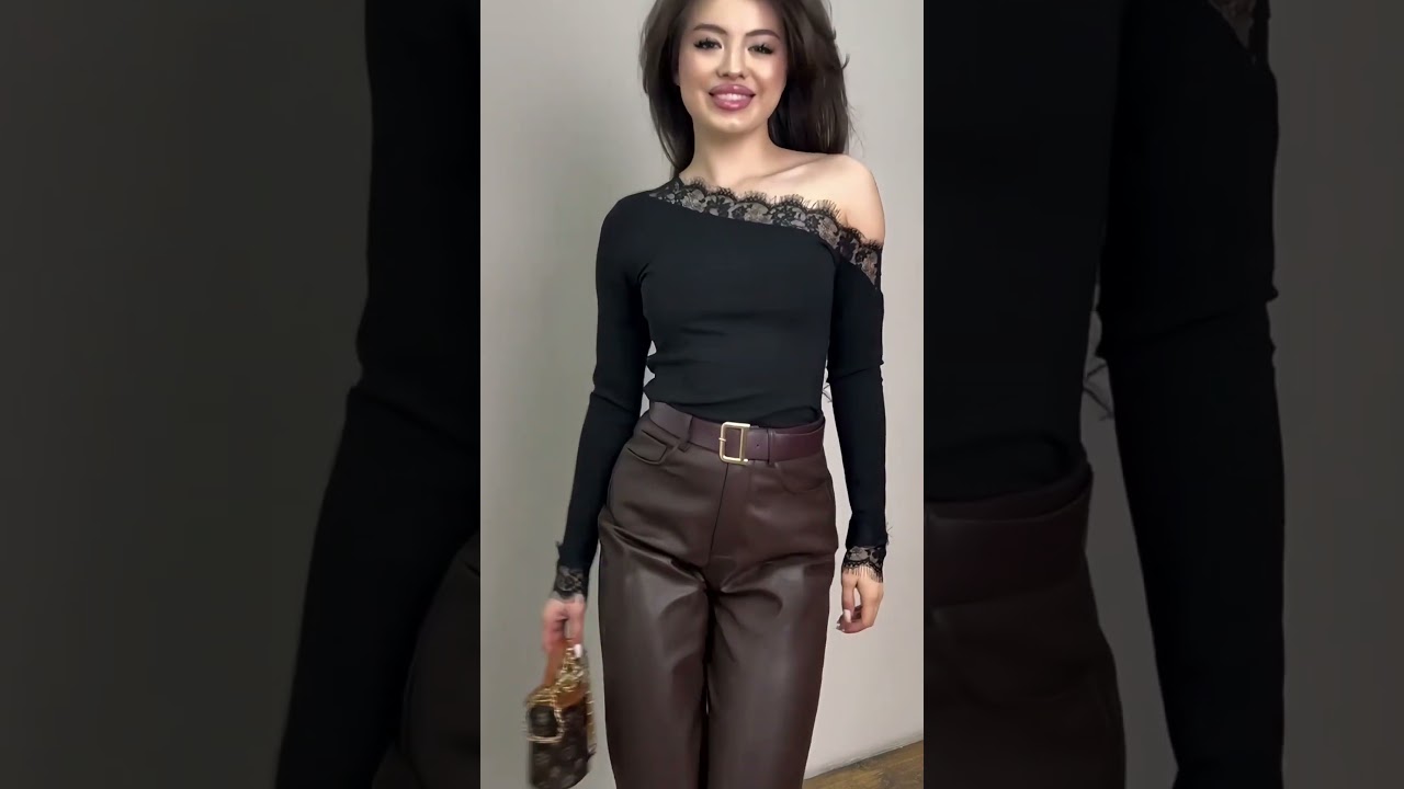 Лонгслів з мереживом AMU-959A349