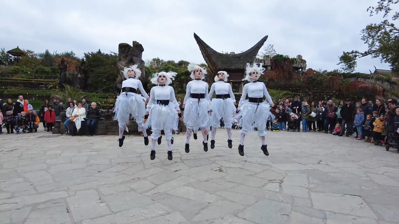 DOLLIES - Pairi daiza - troupe Audrey ADB danse - halloween