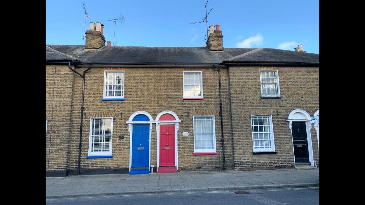 Pond Cottage, 26 North Street, Rochford, Essex - November Online Auction