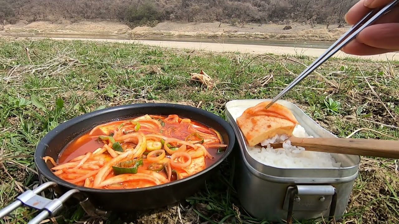 A River Runs Through It  : Trangiia Stove & Excalibur Flypan, Braised Tofu