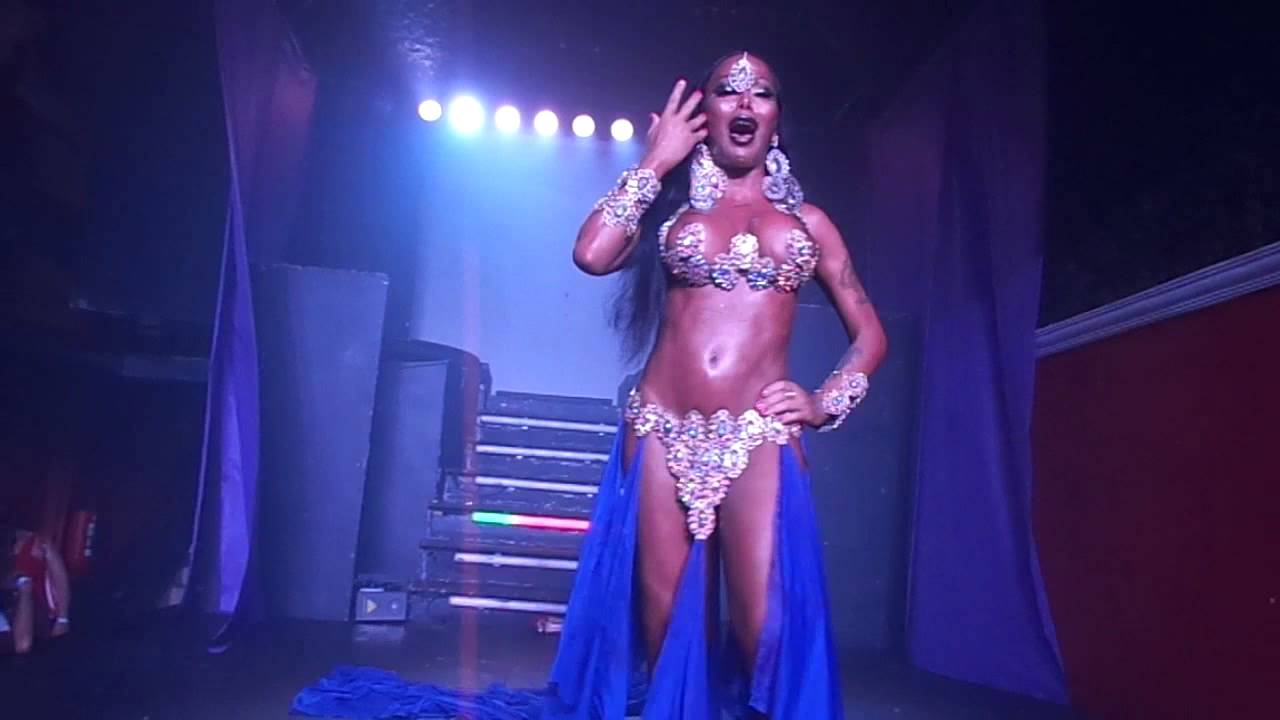 C0MME TOI ...MARCINHA DO CORINTO!BELA!!!!IN ESPECIAL PLANET G