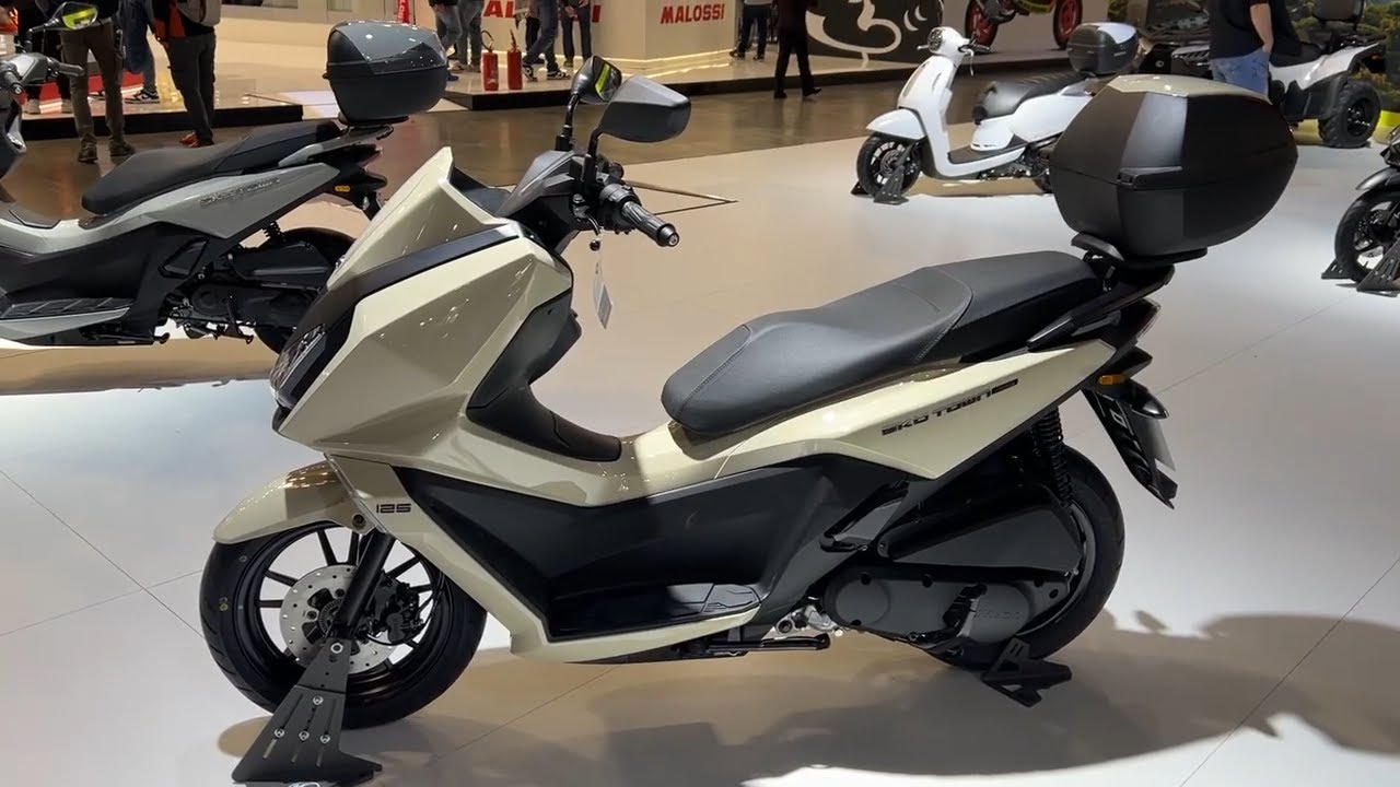 New Kymco Sky Town 125 ABS (2026) – The Ultimate Budget City Scooter? | Walkaround EICMA