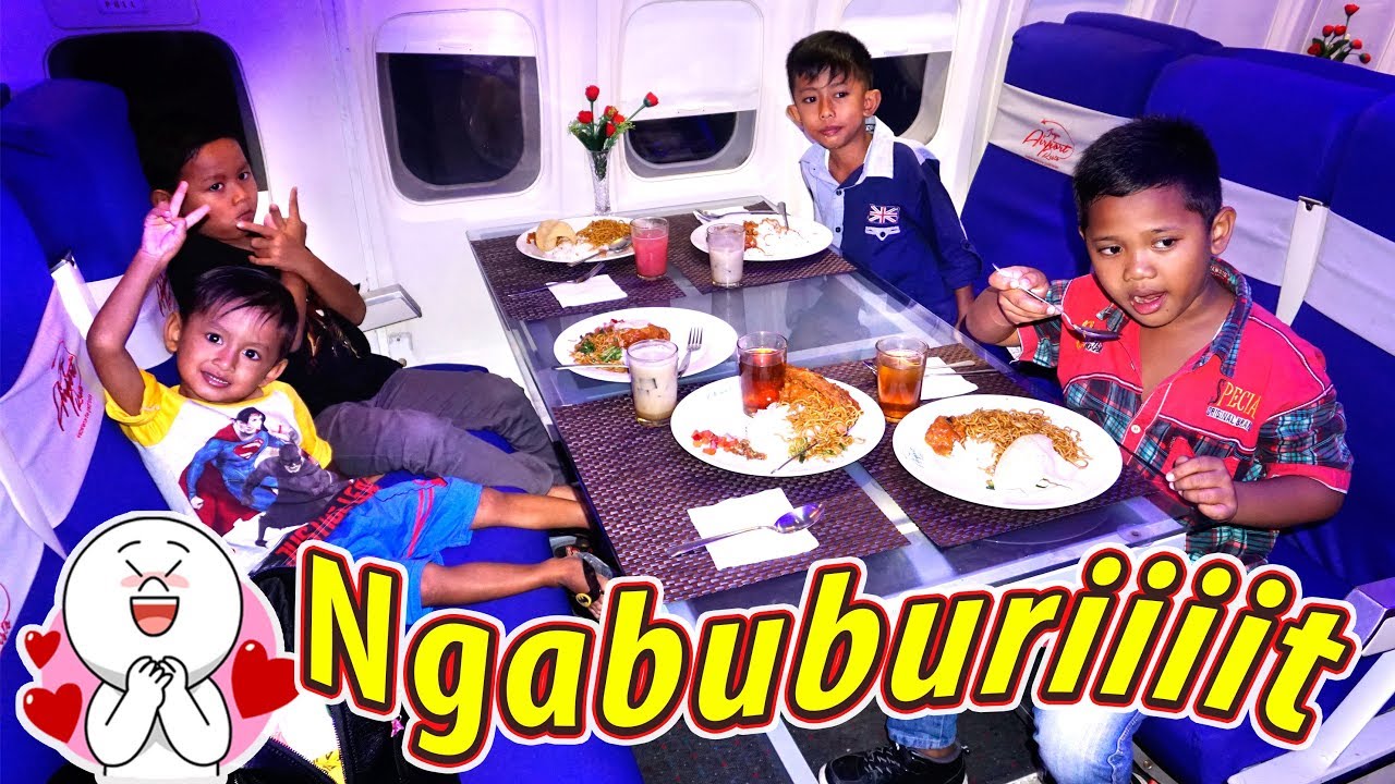 WOW!! Ngabuburit Buka Puasa Di Dalam Pesawat Terbang