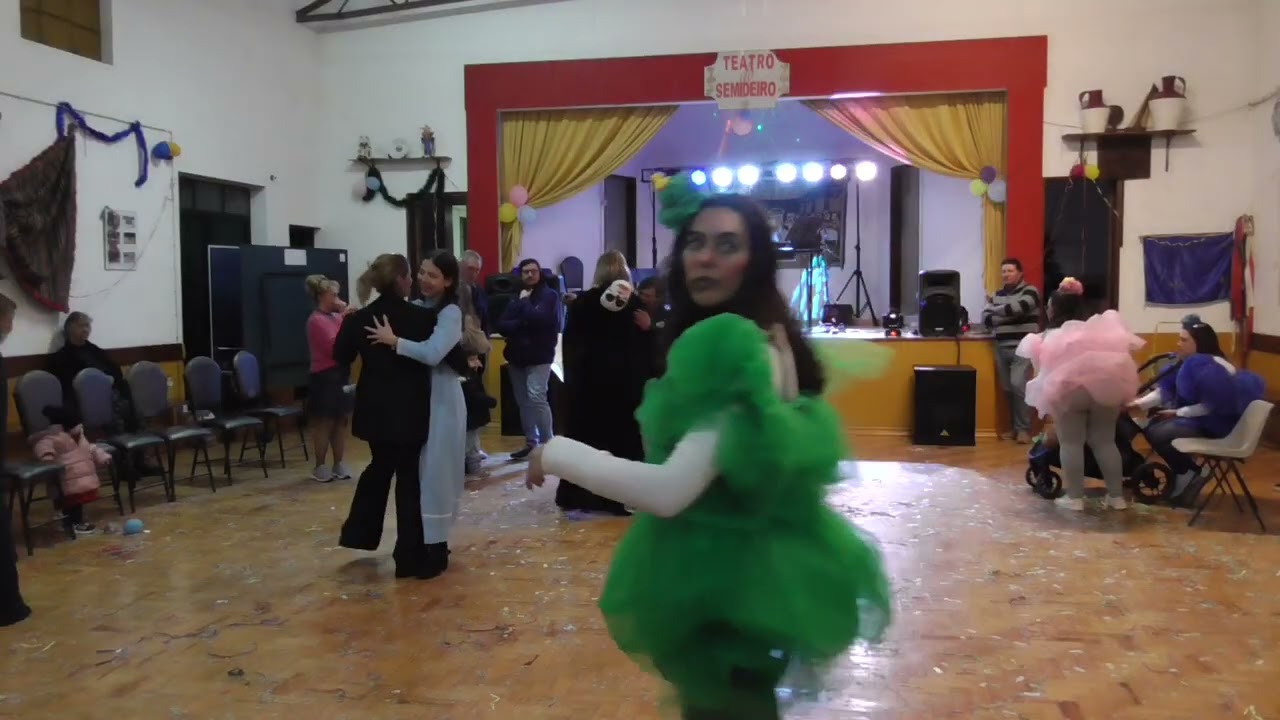 BAILE DE CARNAVAL EM SEMIDEIERO COM CARLOS PINTO  16 02 2026 38