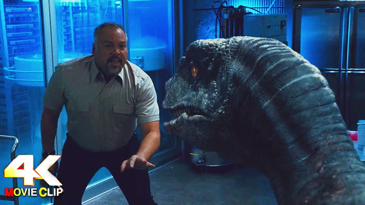 Jurassic World (2015) - Death Vic Hoskins scene [4K 60fps]