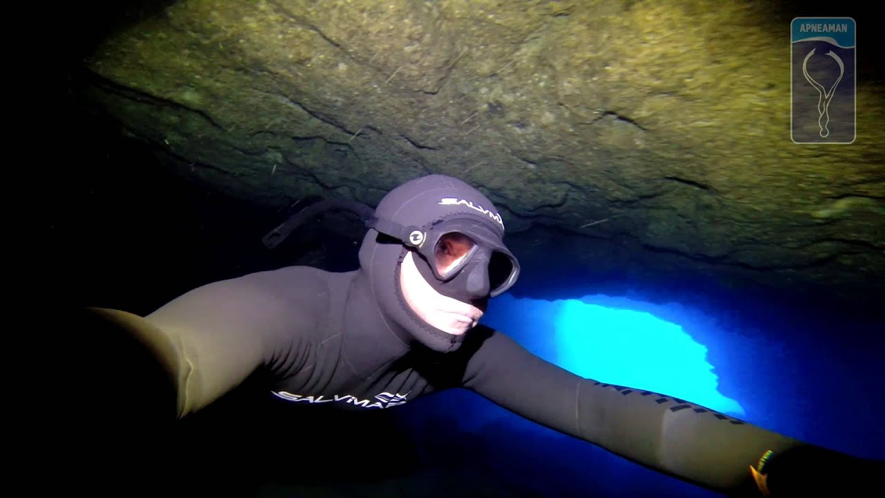 Freediving - Shipwrecks and Caves - Malta, Comino, Gozo