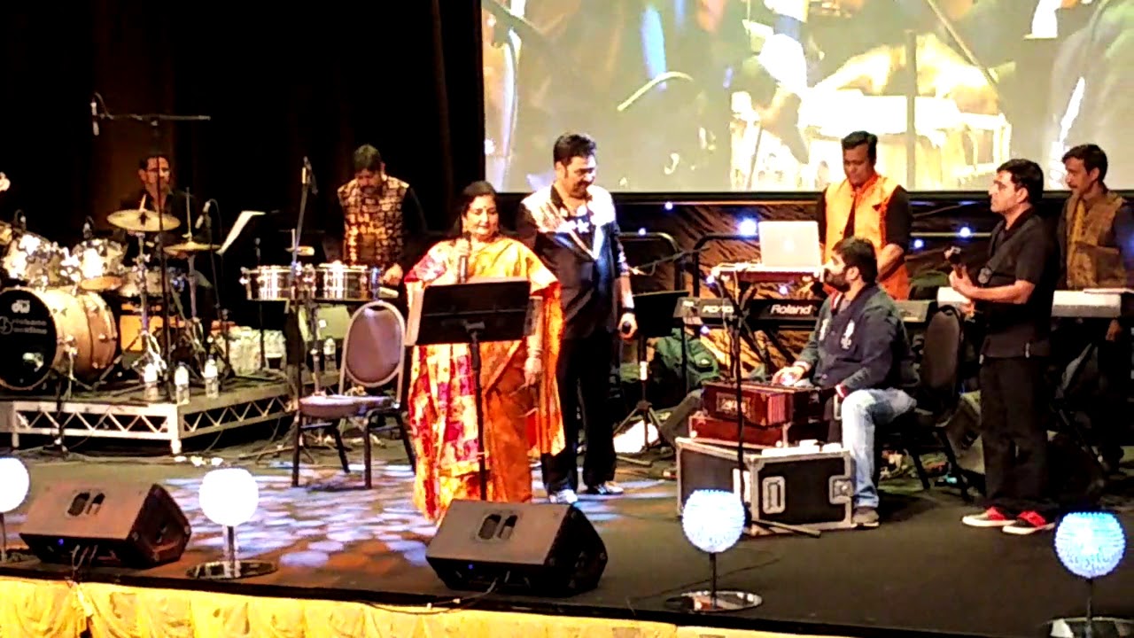 Nazar ke samne jigar ke paas (duet)